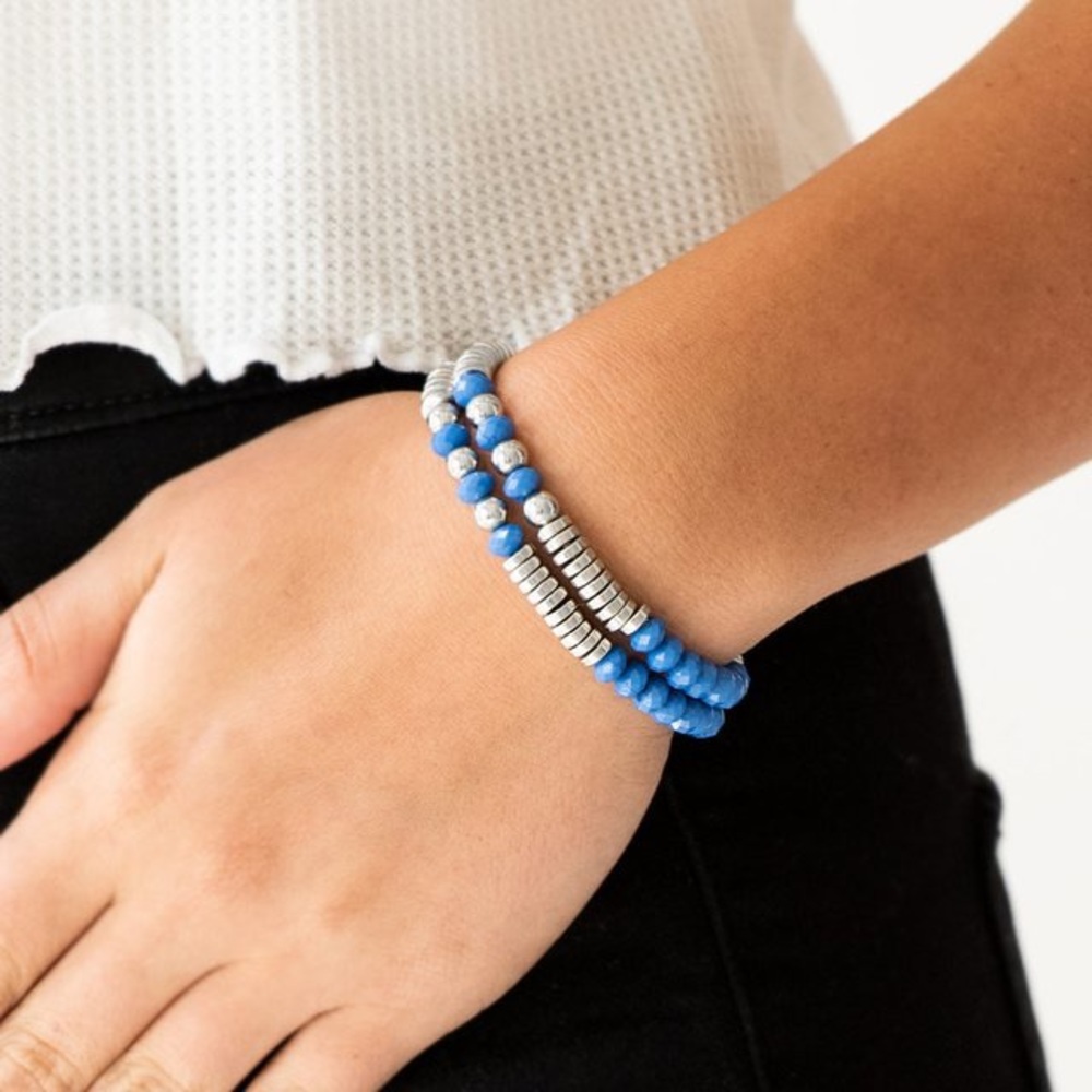 ❤️‍🔥5/$25❤️‍🔥 Downright Dressy Blue Bracelet